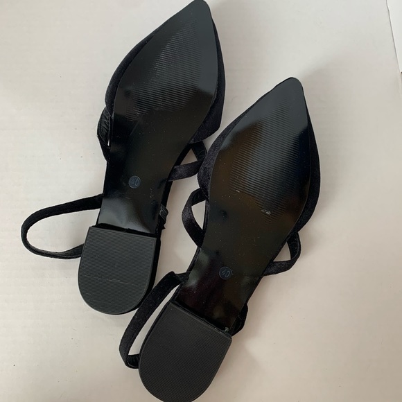 Chic Black Flats Velvet 9 - Picture 5 of 5